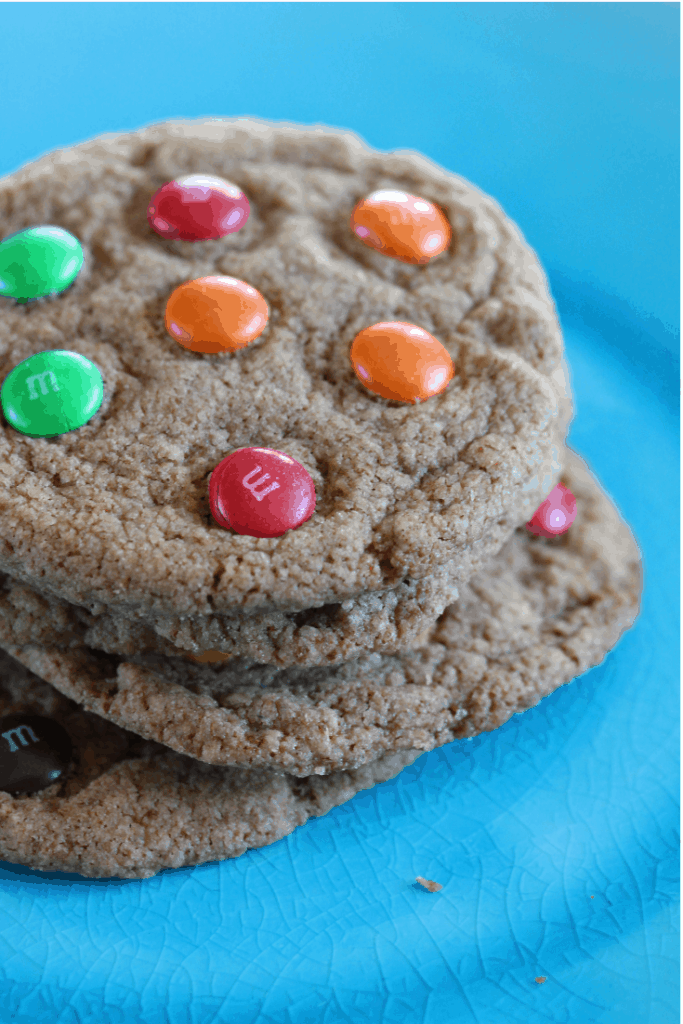 The best gluten free cookie recipe you'll find. These soft, chewy cookies are just like the 'normal' cookies you buy in shops. #freefromfairy #fairyflour #wholegrain #glutenfreeflour #glutenfreerecipe #glutenfreecookie #vegancookie