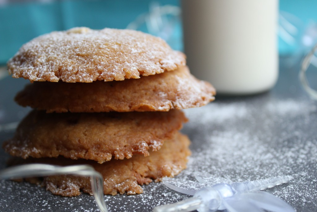 A pile of cookies. #glutenfreecookie #glutenfree #dairyfree #vegancookie