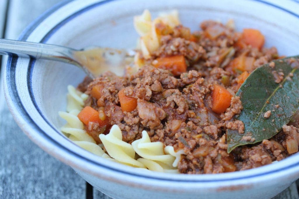 Pasta/spaghetti bolognese - the perfect naturally gluten free meal. #glutenfreemainmeal #glutenfreemeals #spaghettibolognese #simplebolognese