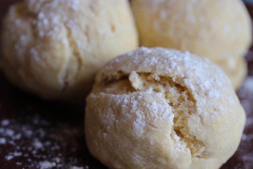 Gluten free white rolls. A simple recipe by the Free From Fairy #glutenfreebread #glutenfreerolls #glutenfreebaking #glutenfreerollrecipe #freefromfairy