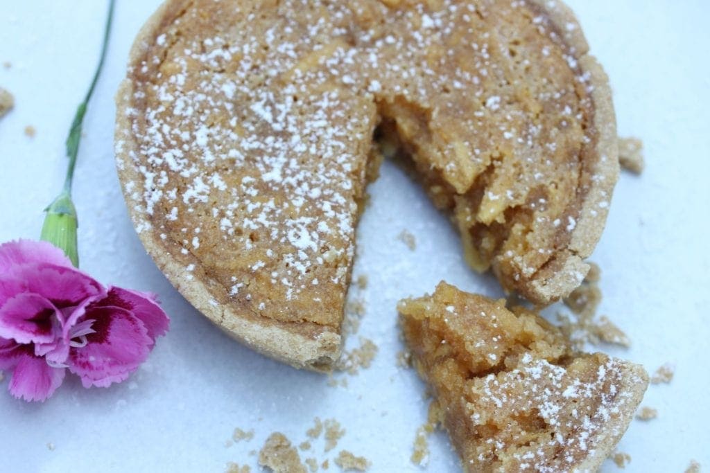 A simple treacle tart recipe