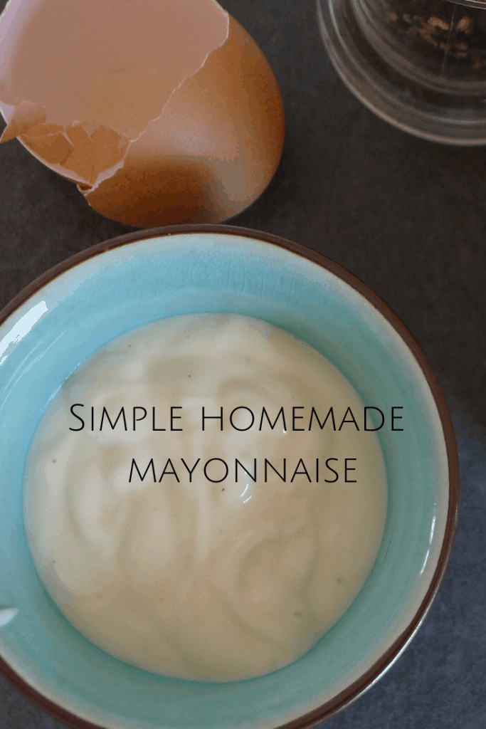 Make this simple homemade mayonnaise in just a couple of minutes. It's the simplest recipe you'll find. #mayonnaise #homemademayonnaise #freefromfairy