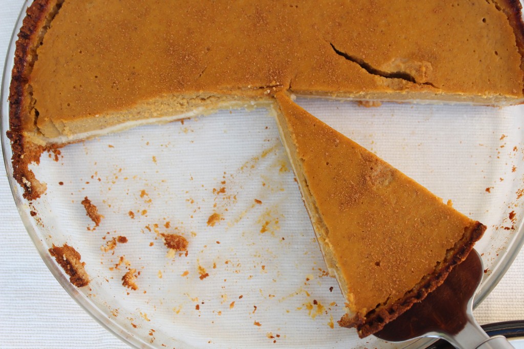 Image of gluten free pumpkin pie from above.