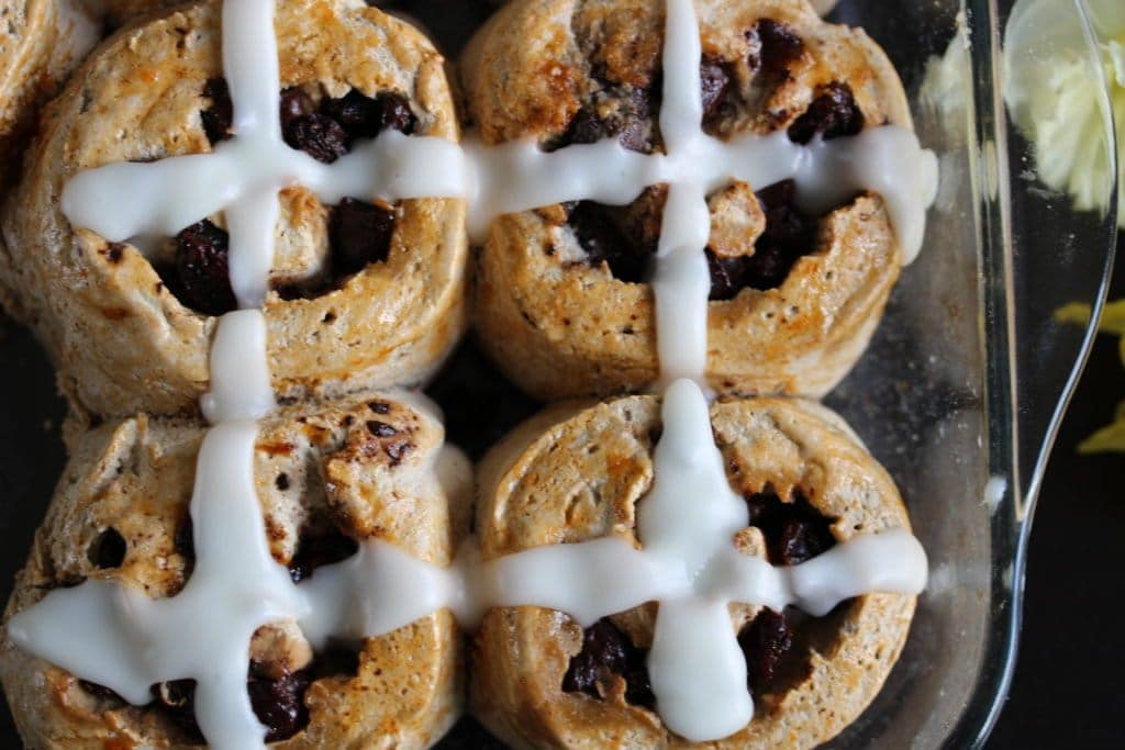 Delicious hot cross bun rolls made with the wholegrain gluten-free flour blend from the Free From Fairy. Gluten-free, Dairy-free, Egg-free, Nut-free, Soya-free, Low Sugar.