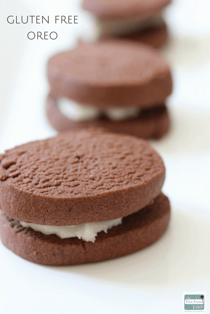 Create this delicious gluten free oreo recipe. It's lower in sugar and also egg free and nut free. #glutenfree #eggfree #nutfree #biscuit #oreo #glutenfreesnack