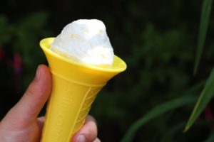 Simple no churn lemon ice cream recipe