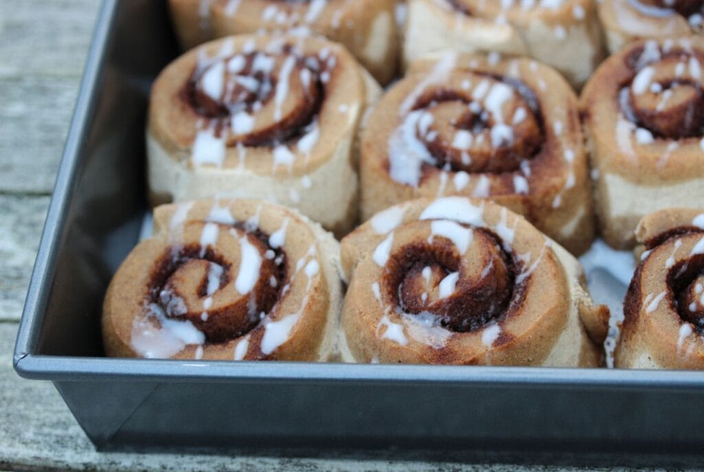 Fresh cinnamon rolls in their tray